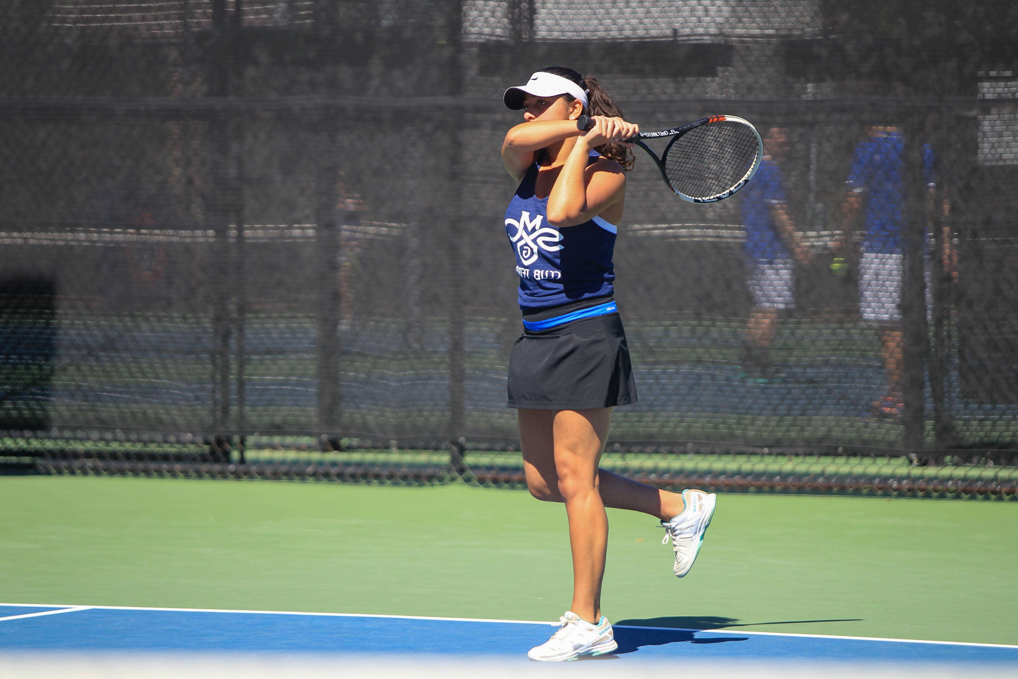 CO-ED TENNIS PHOTO 